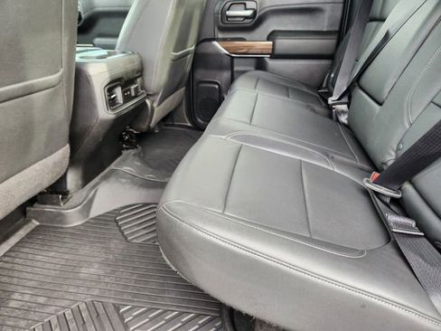 Used 2021 Chevrolet Silverado 1500 LT Trail Boss w/ Convenience Package II image 19