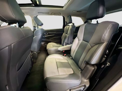 Used 2022 Subaru Ascent Onyx Edition image 25