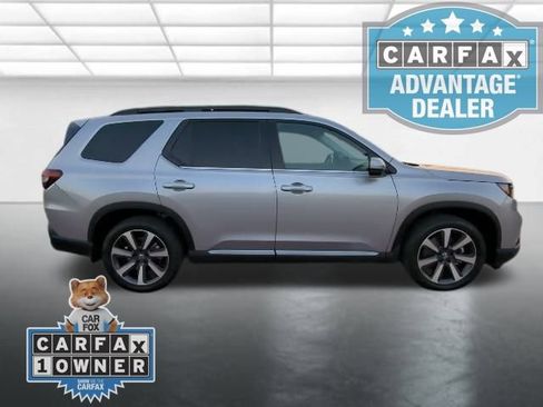 Used 2025 Honda Pilot Touring image 35