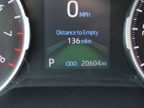 Certified 2021 Toyota RAV4 XLE w/ Convenience Package AWD/4WD image 30