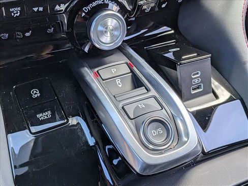 Used 2025 Acura MDX A-Spec image 11