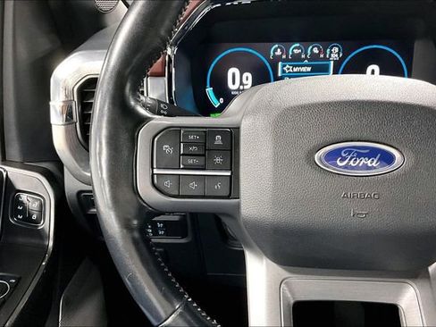 Used 2021 Ford F150 Lariat w/ Equipment Group 502A High AWD/4WD image 13