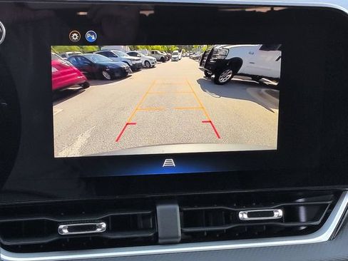 Used 2026 Chevrolet Equinox LT FWD image 26