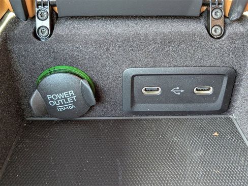 New 2025 Aston Martin DB12 Convertible image 28