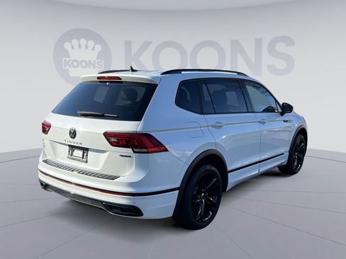 Used 2024 Volkswagen Tiguan SE R-Line image 7
