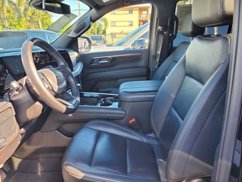 Used 2025 Chevrolet Tahoe Z71 image 20