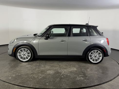 Used 2019 MINI Cooper S image 8