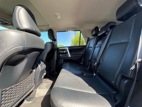 Used 2020 Toyota 4Runner Limited AWD/4WD image 21