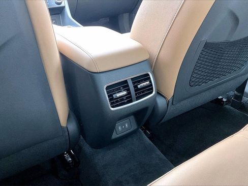 Used 2025 Hyundai Sonata Limited image 34