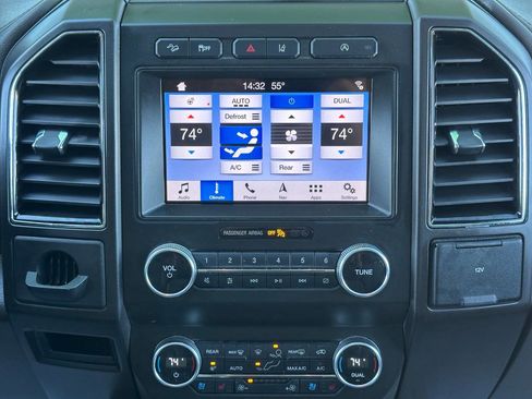 Used 2019 Ford Expedition Limited w/ Equipment Group 301A image 35