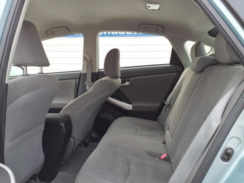 Used 2013 Toyota Prius Two image 9