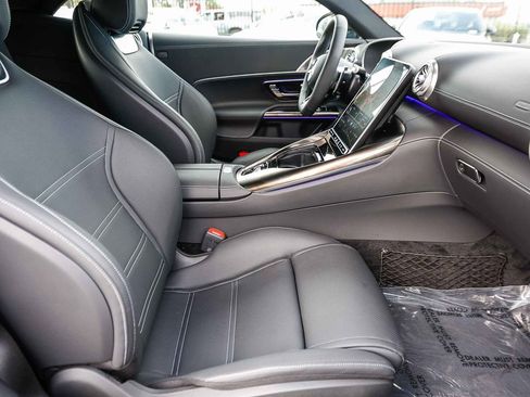 New 2026 Mercedes-Benz SL 43 AMG image 14