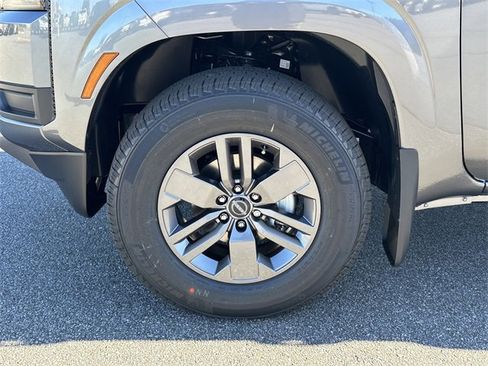 New 2026 Nissan Frontier SV image 12