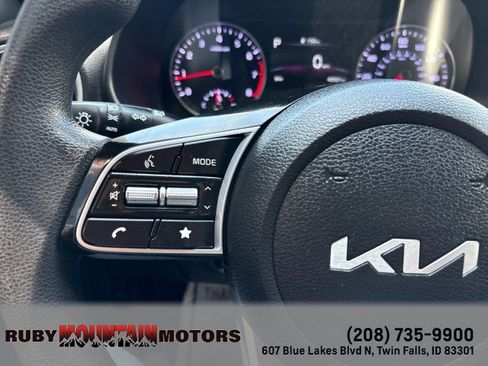 Used 2023 Kia Forte LXS FWD image 15