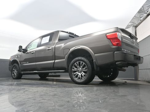 Used 2017 Nissan Titan Platinum Reserve image 28
