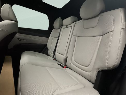 New 2026 Hyundai Tucson Limited AWD/4WD image 13