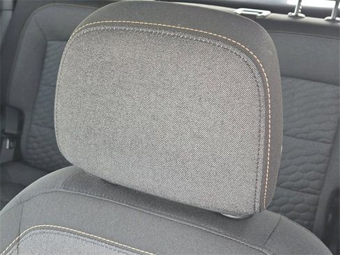 Used 2021 Chevrolet Equinox LT image 15