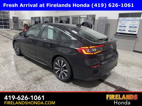 Used 2024 Honda Civic EX-L image 5