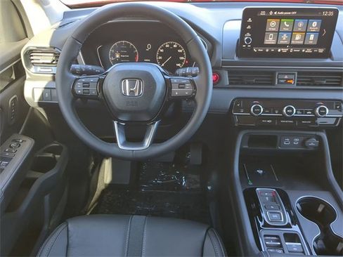 New 2025 Honda Pilot EX-L image 14