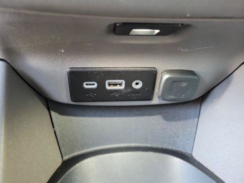 Used 2023 Chevrolet Malibu LS FWD image 14