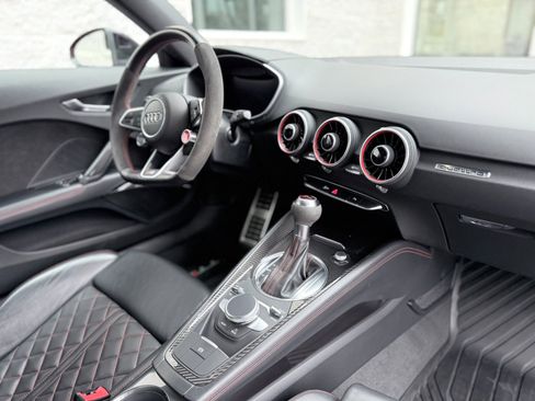 Used 2018 Audi TT RS w/ Dynamic Plus Package AWD/4WD image 27