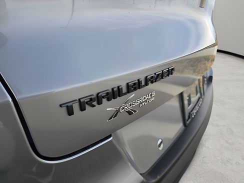 Used 2024 Chevrolet TrailBlazer RS w/ Driver Confidence Package image 10