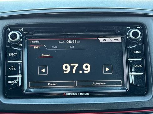 Used 2017 Mitsubishi Lancer LE FWD image 18