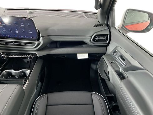 New 2026 Chevrolet Silverado EV LT w/ Premium Package image 25