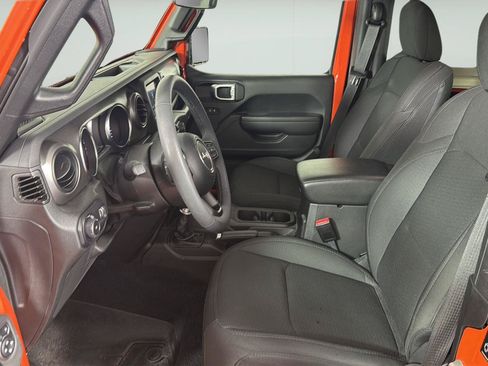 Used 2023 Jeep Wrangler Sport AWD/4WD image 8