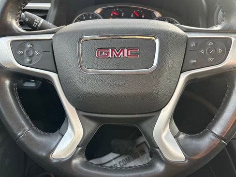 Used 2020 GMC Acadia SLE w/ Driver Convenience Package image 17
