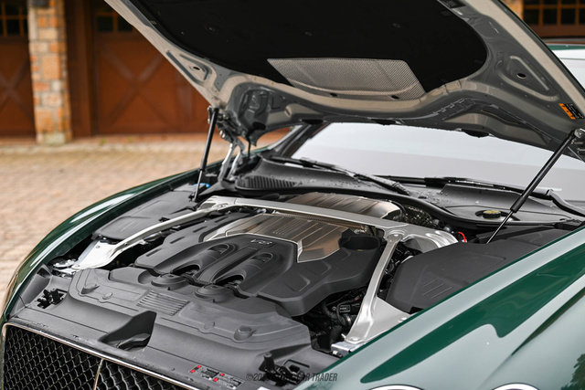 Used 2024 Bentley Continental GT V8 AWD/4WD image 17