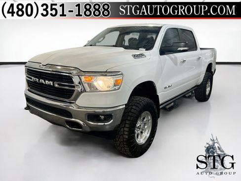Used 2020 RAM 1500 Big Horn AWD/4WD image 1
