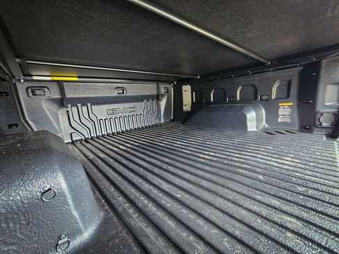 New 2026 GMC Sierra 1500 Elevation image 5