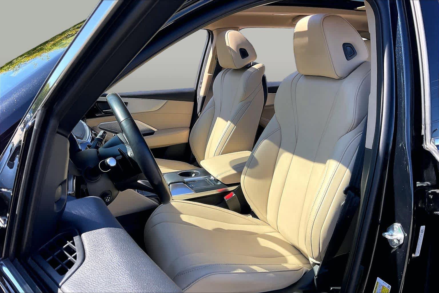 Certified 2024 Acura MDX SH-AWD image 8