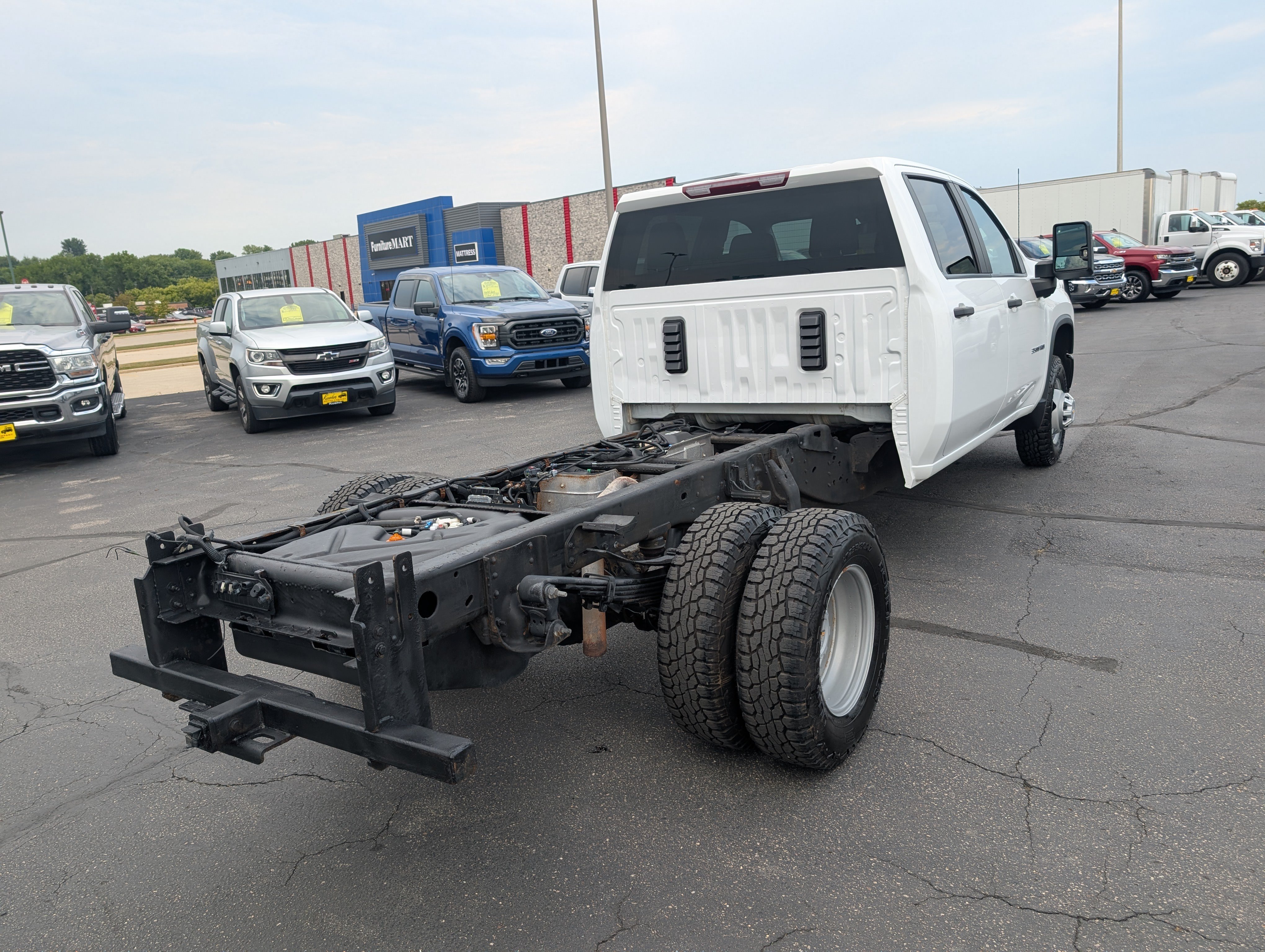 Used 2024 Chevrolet Silverado 3500 W/T w/ WT Convenience Package AWD/4WD image 8