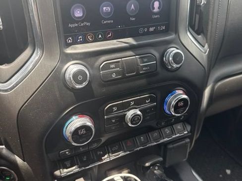 Used 2022 GMC Sierra 2500 Denali w/ Denali Ultimate Package AWD/4WD image 31