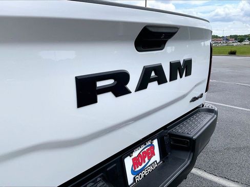 Used 2025 RAM 2500 Tradesman AWD/4WD image 30