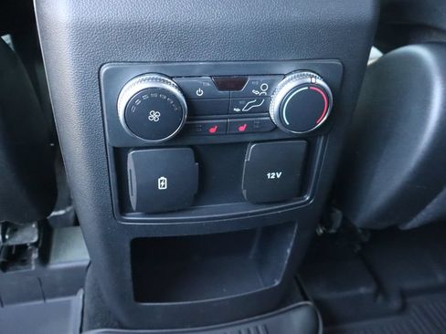 Used 2020 Ford Explorer XLT w/ Comfort Package AWD/4WD image 22