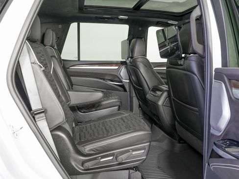 Used 2026 Cadillac Escalade Platinum Sport w/ LPO, Floor Liner Package image 11