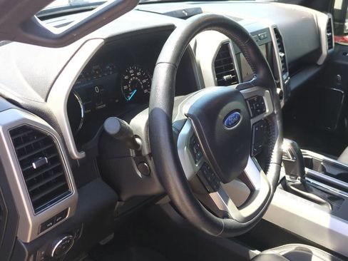 Used 2020 Ford F150 Lariat w/ Equipment Group 502A Luxury AWD/4WD image 10
