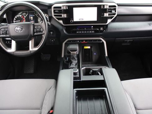 Used 2025 Toyota Tundra SR5 image 19