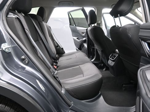 Used 2023 Subaru Outback Premium image 27