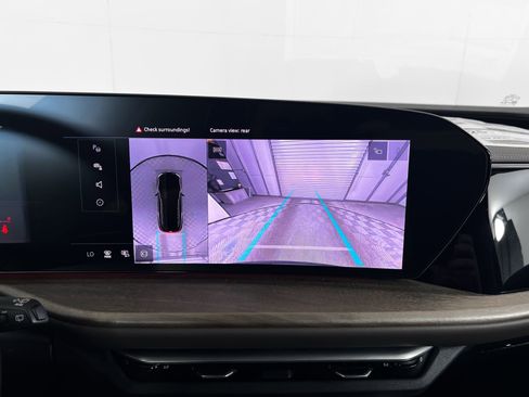 New 2025 Audi Q5 Premium Plus image 18