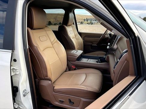 Used 2023 RAM 2500 Limited image 29