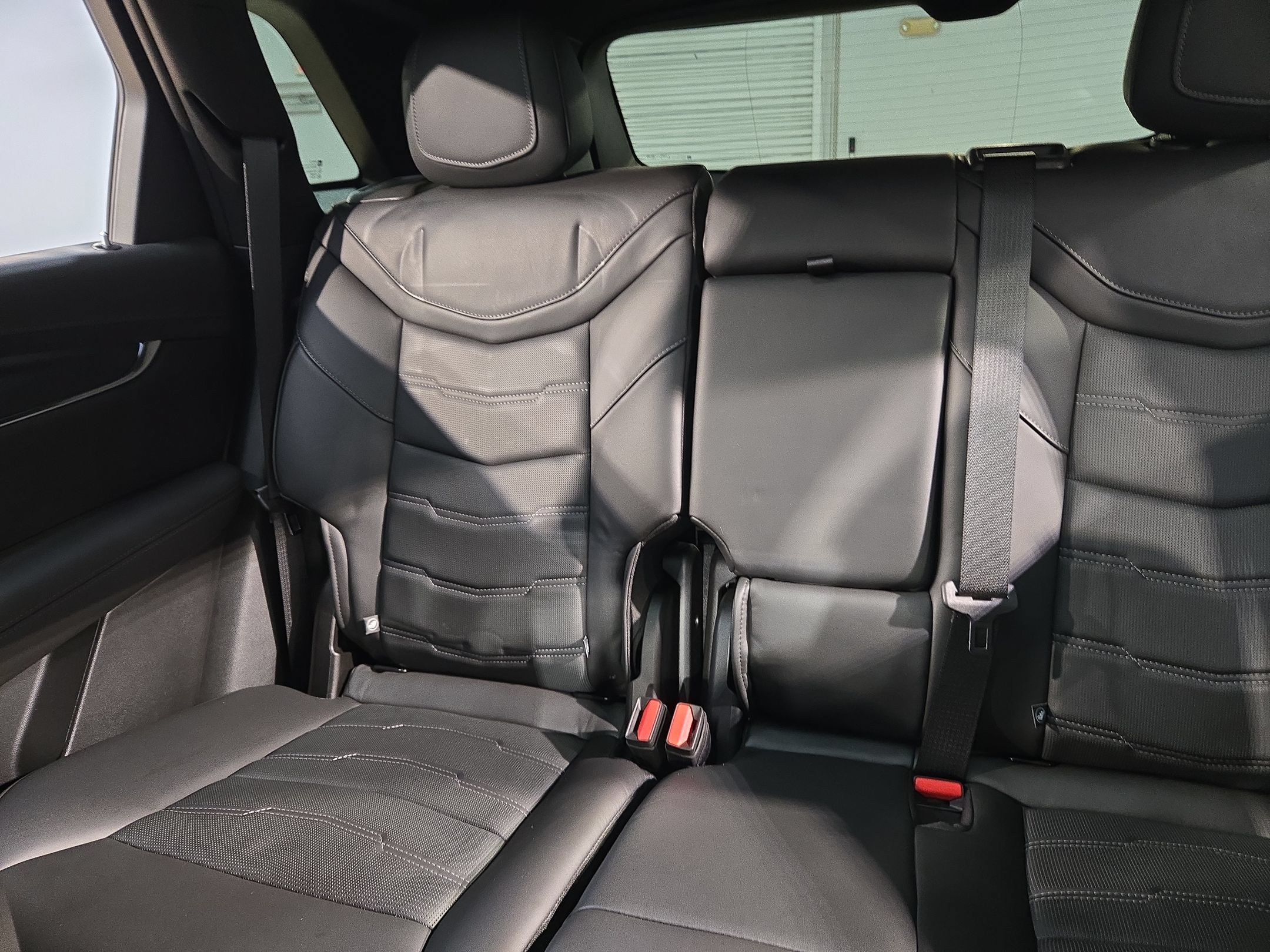 Used 2021 Cadillac XT5 Sportv w/ Platinum Package AWD/4WD image 35