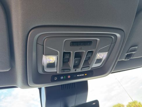 Used 2023 GMC Sierra 1500 Denali w/ Denali Reserve Package image 33