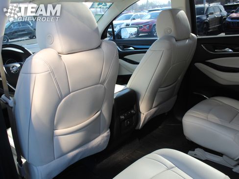 Certified 2024 Buick Enclave Essence w/ Experience Buick Package image 21