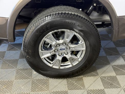 Used 2016 Ford F150 Lariat w/ Equipment Group 502A Luxury image 7