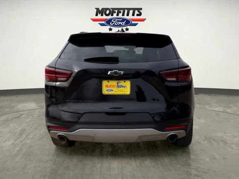 Used 2023 Chevrolet Blazer LT w/ Sound & Technology Package image 4