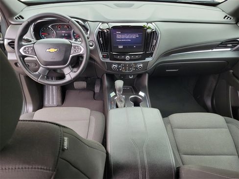 Certified 2023 Chevrolet Traverse LT image 25